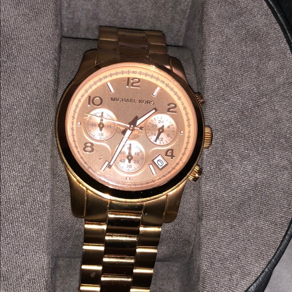 MK watch